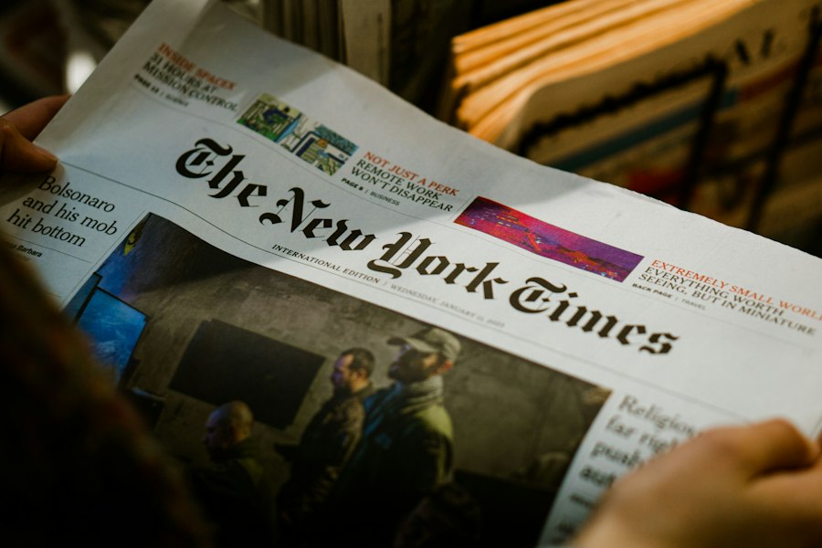Photo daily news sources expert insights data analysis